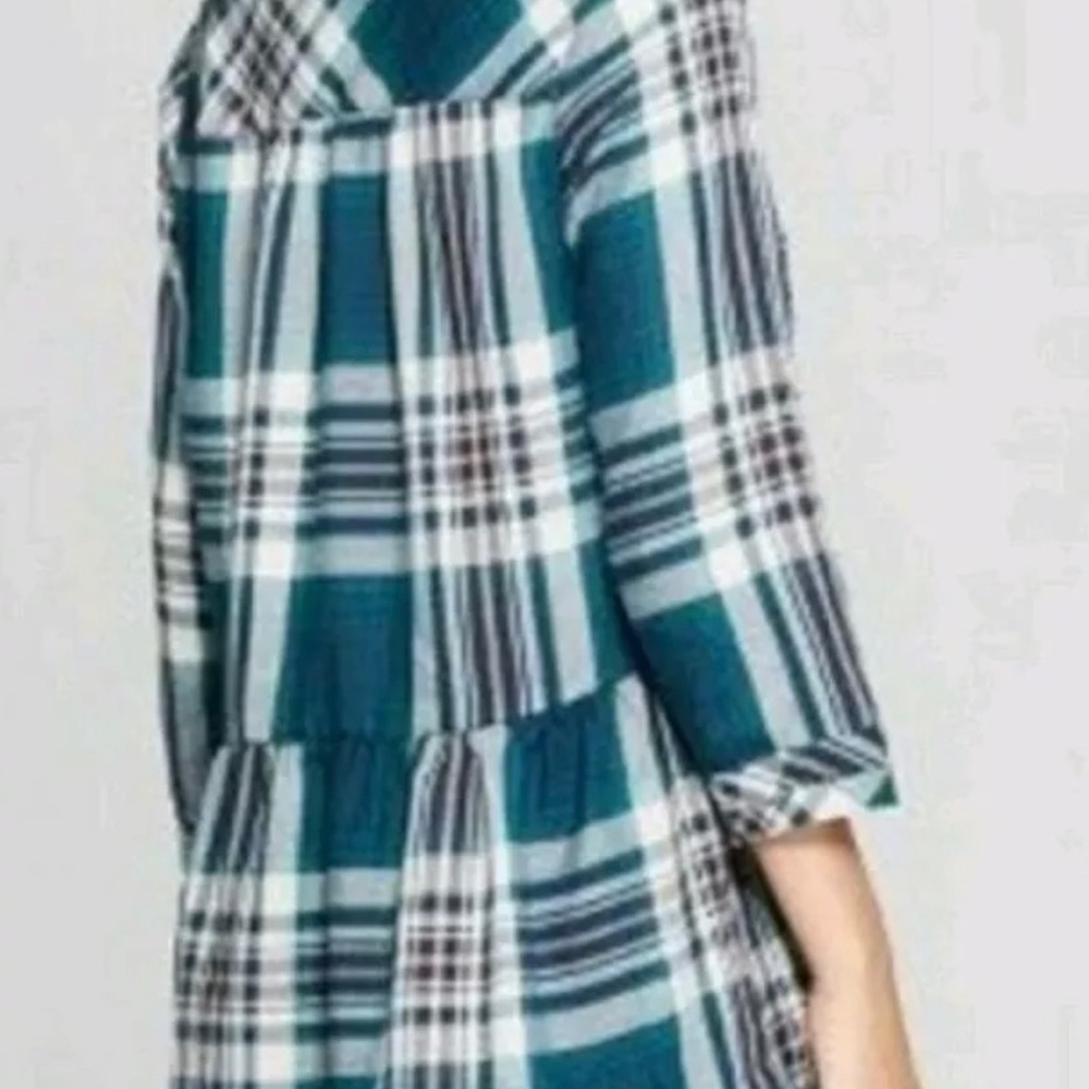 Knox Rose Peplum 3/4 Popover Ruffle Plaid Raw Hem - Picture 3 of 8